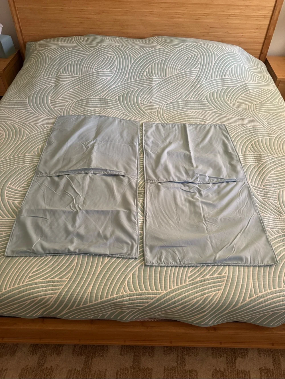 King Size Soft Wave Quilted Bedspread - Light Aqua/White